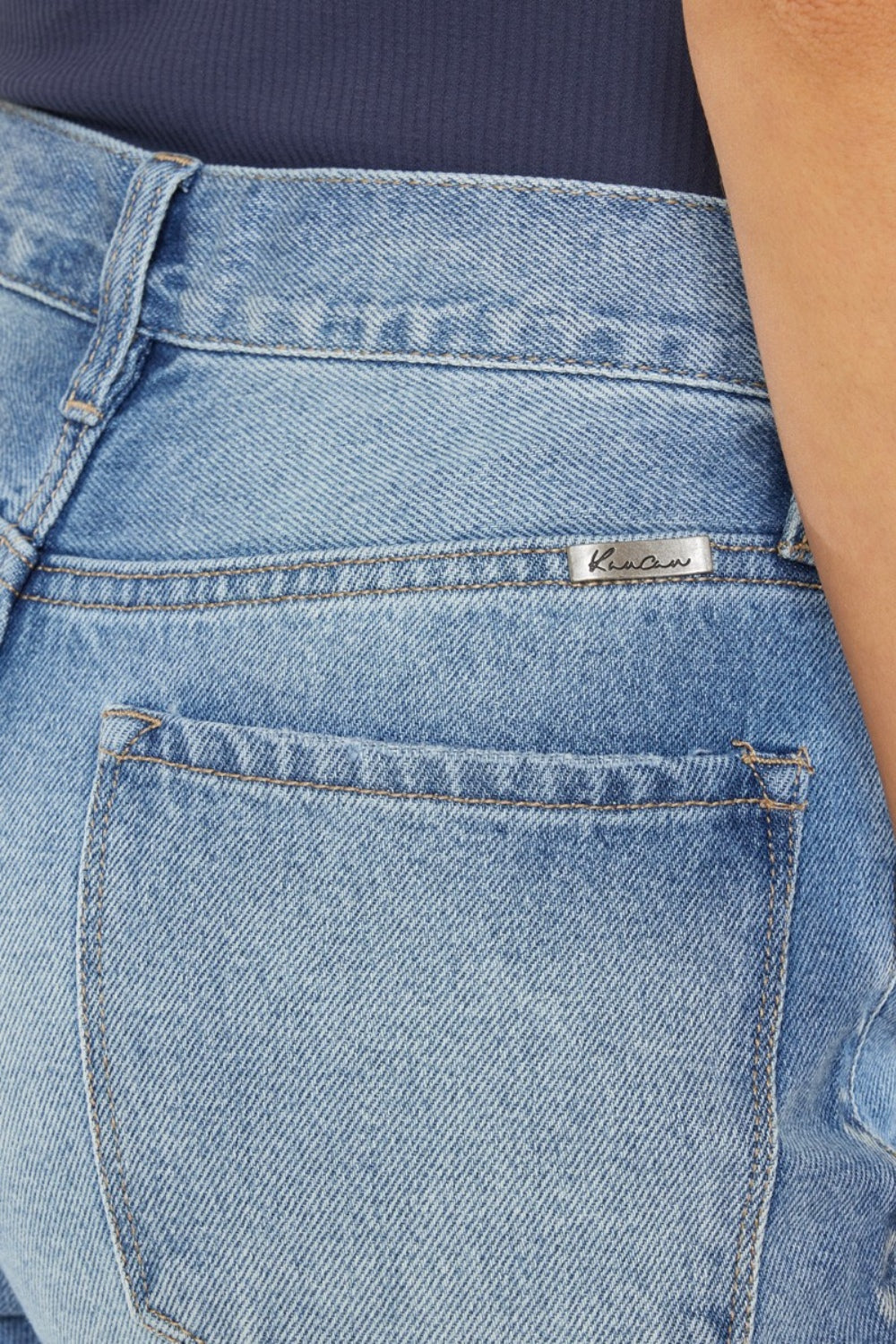 Jean mom droit taille haute Kancan à mâcher