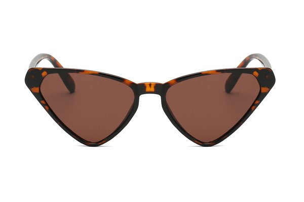 Gafas de sol retro de ojo de gato con punta alta para mujer