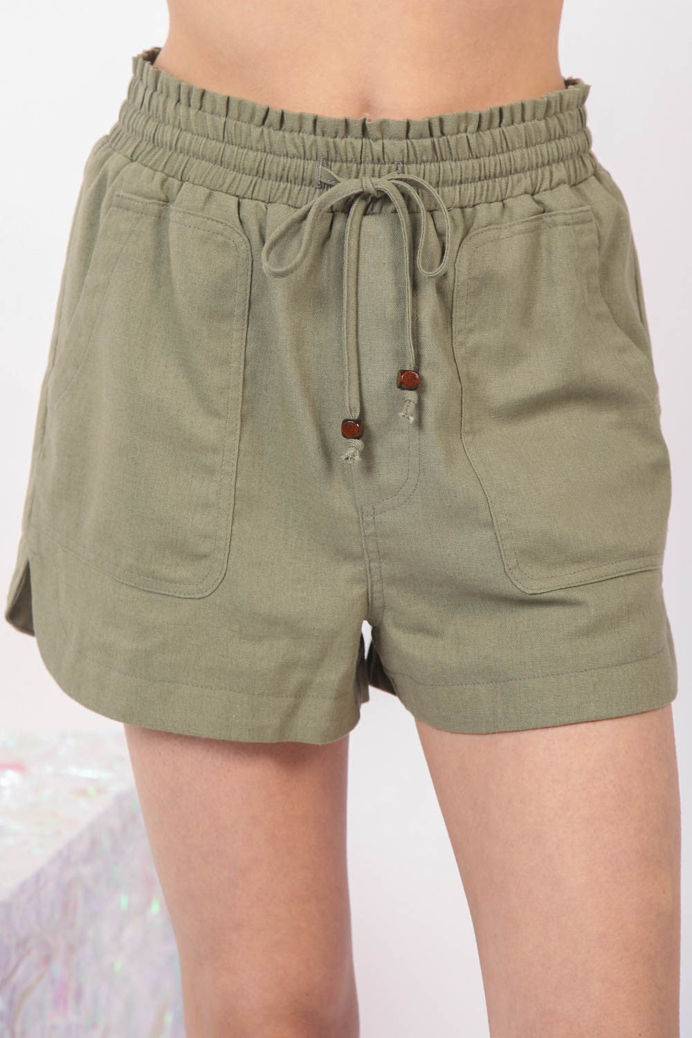 Short en lin à taille élastique avec cordon de serrage VERY J