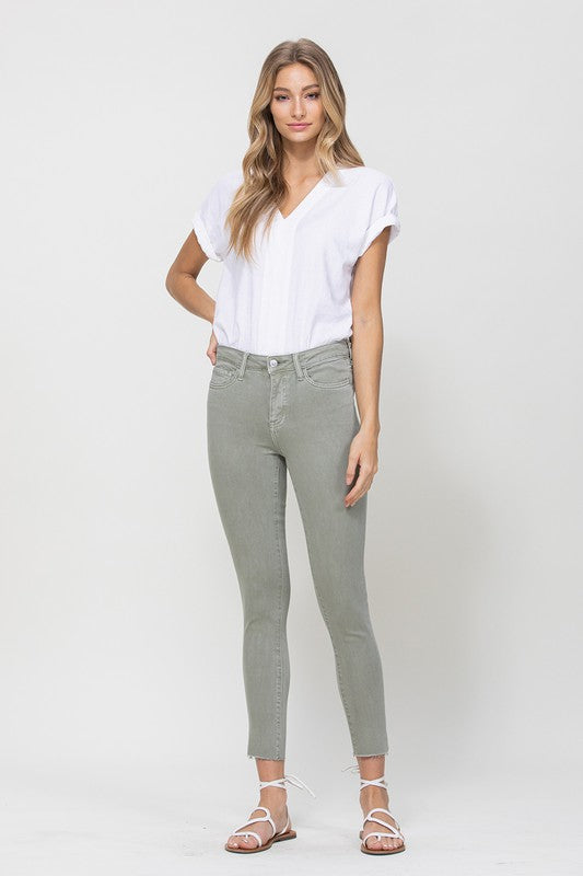 Jean taille mi-haute olive skinny avec ourlet effiloché