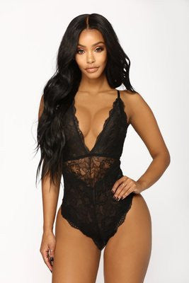 Lingerie érotique sexy à lacets noirs pour femmes, sous-vêtements une pièce