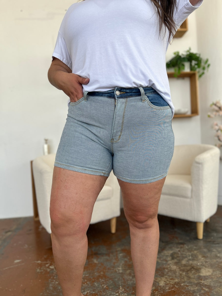 Short en jean à blocs de couleurs bleu Judy