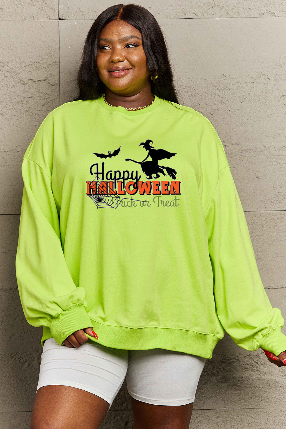 Sweat-shirt graphique HAPPY HALLOWEEN TRICK OR TREAT en taille réelle Simply Love