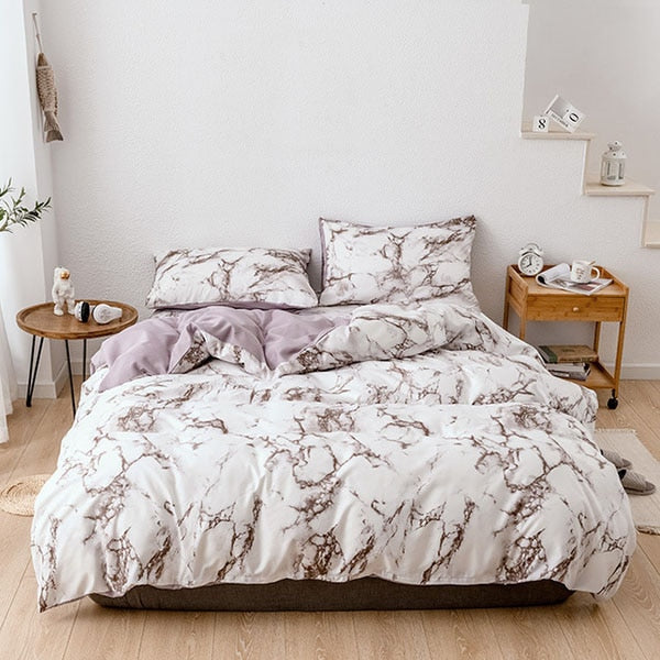 The Bedroom Bedding Is A Comfortable White Marble Pattern Printed Duvet Cover (2/3 Piece Set)