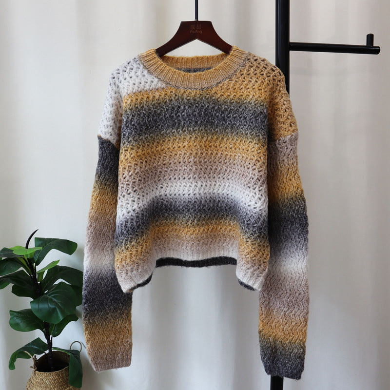 Round neck gradient striped knitted sweater top with loose and soft texture design, sweater pullover for women