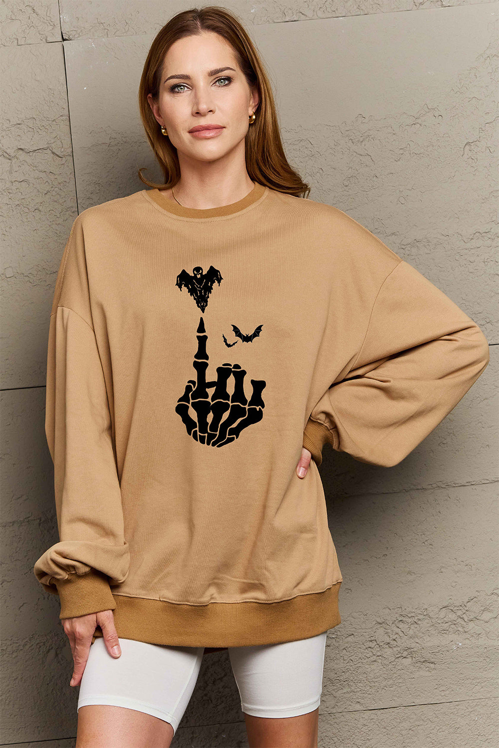 Sudadera con gráfico de elementos de Halloween de tamaño completo Simply Love