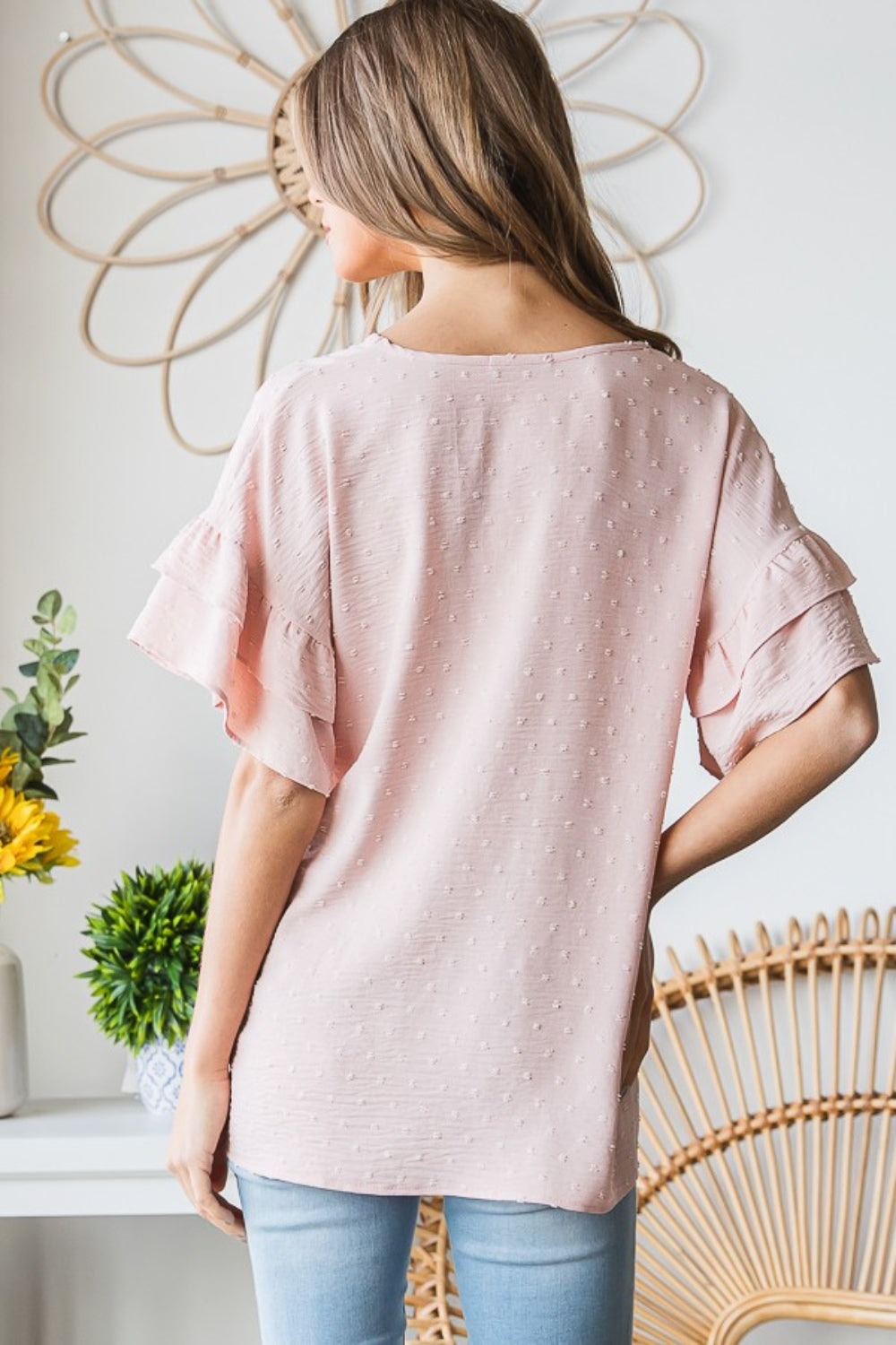 Blusa de manga corta con volantes y lunares suizos de tamaño completo de Heimish