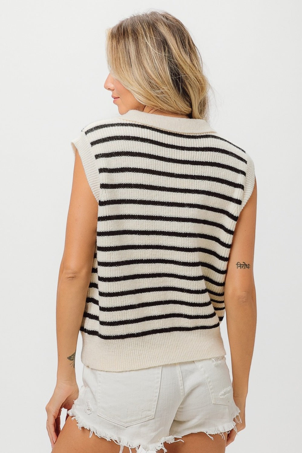 Gilet pull rayé à demi-boutons avec patch fleuri BiBi