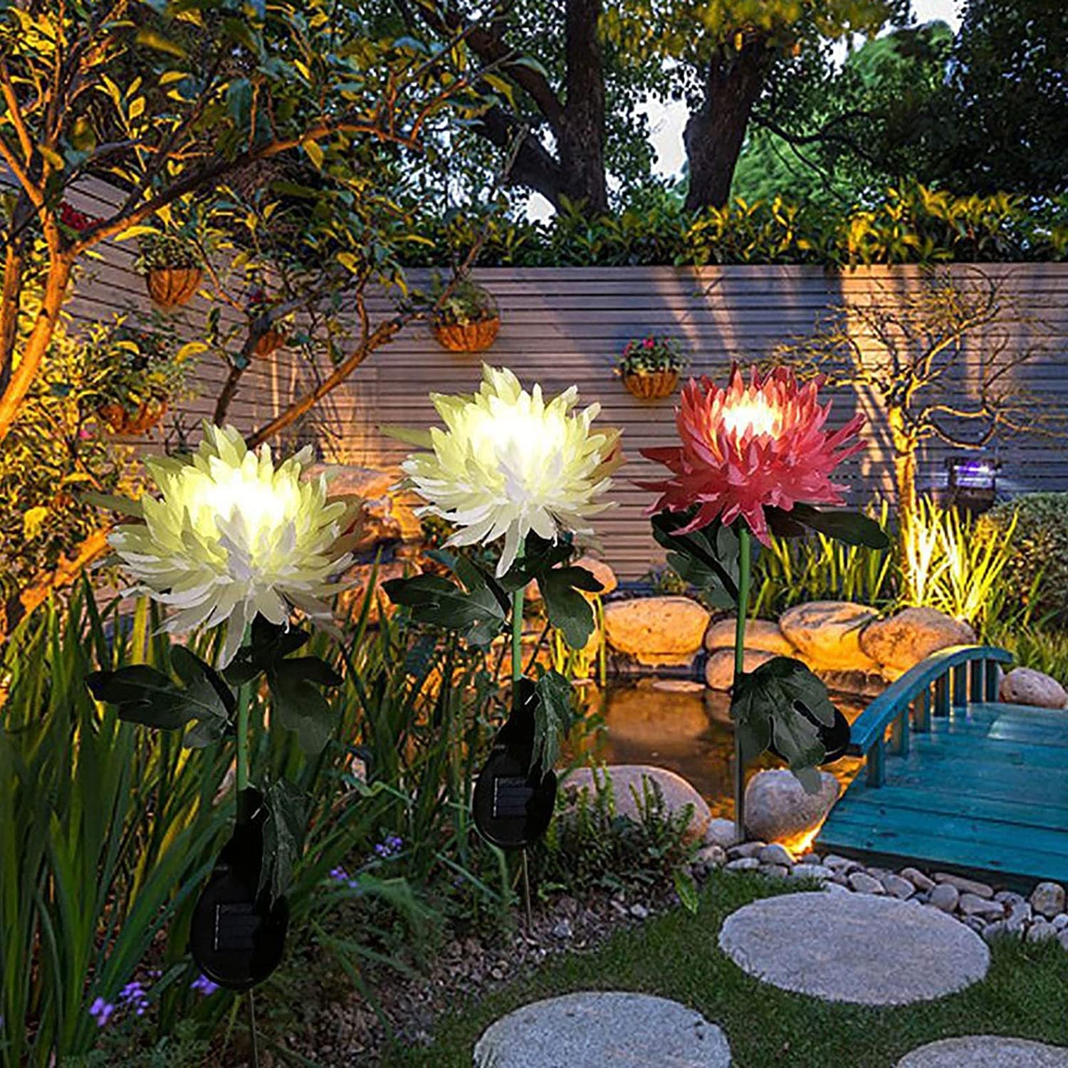 Nouvelle lampe solaire à chrysanthème pour l'extérieur, lampe de jardin à LED, lampe de pelouse à fleurs artificielles, lampe décorative au sol