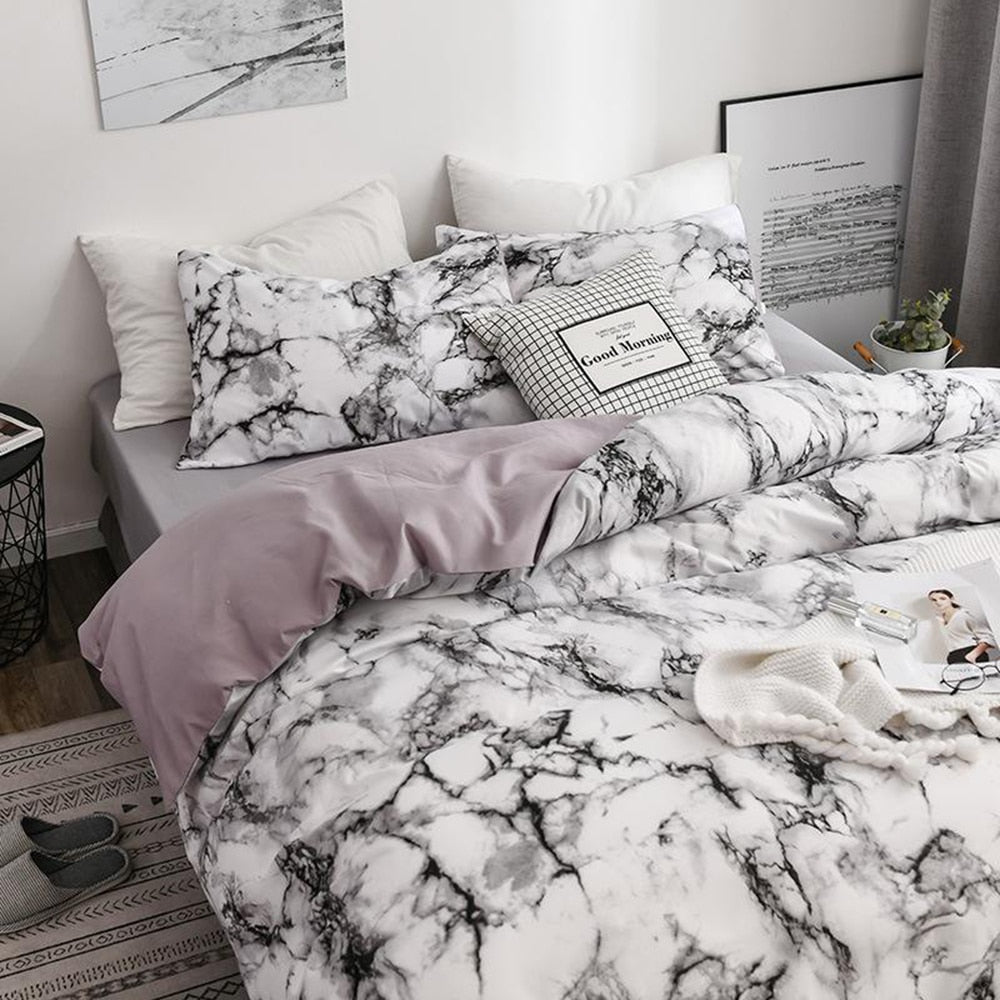 The Bedroom Bedding Is A Comfortable White Marble Pattern Printed Duvet Cover (2/3 Piece Set)