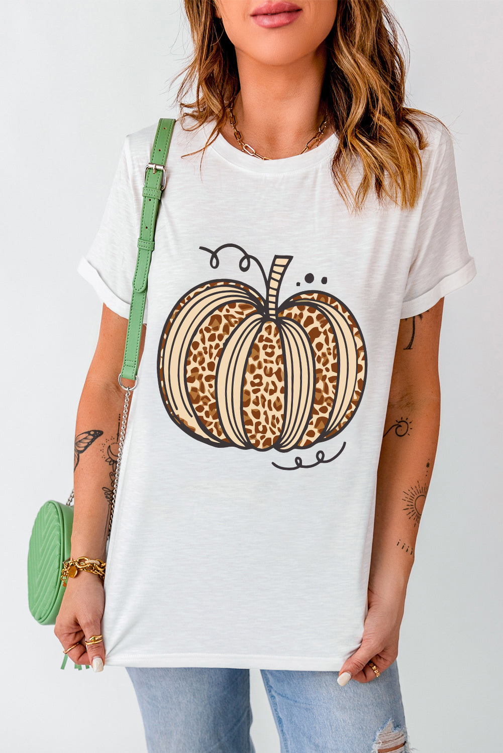 Camiseta de manga corta con cuello redondo y calabaza