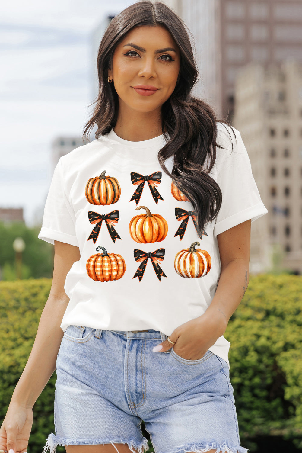 Camiseta de manga corta con cuello redondo y calabaza